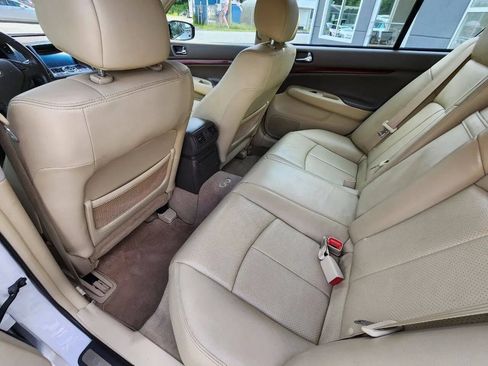 Used 2009 INFINITI G37 x Sedan w/ Premium Pkg AWD/4WD image 12