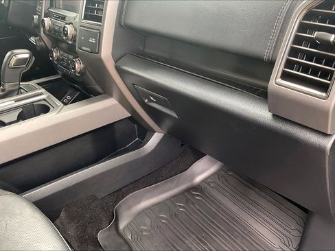 Used 2020 Ford F150 Raptor w/ Equipment Group 802A Luxury AWD/4WD image 19