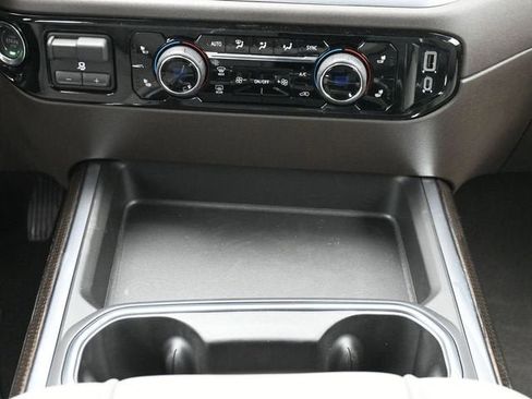 New 2026 Chevrolet Silverado 3500 LT w/ Leather Package AWD/4WD image 23