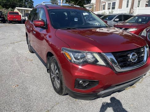 Used 2017 Nissan Pathfinder SL w/ SL Premium Package AWD/4WD image 2