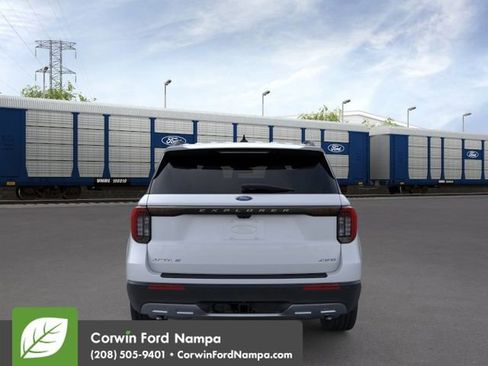 New 2026 Ford Explorer Active AWD/4WD image 6