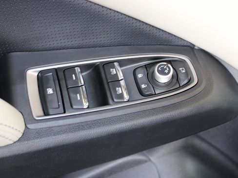 Used 2023 Subaru Ascent Limited w/ Technology Package AWD/4WD image 44