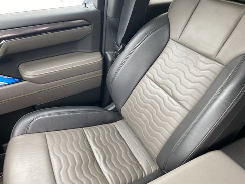 Used 2024 Chevrolet Silverado 1500 ZR2 w/ Technology Package image 7