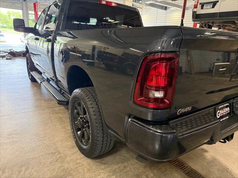 Certified 2025 RAM 2500 Big Horn AWD/4WD image 26