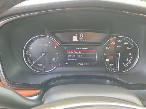 Certified 2023 Cadillac XT5 Premium Luxury AWD/4WD image 22