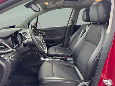 Used 2016 Buick Encore Convenience FWD image 19