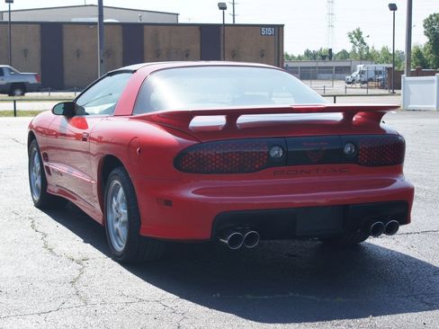 Used 2002 Pontiac Firebird Trans Am RWD image 3