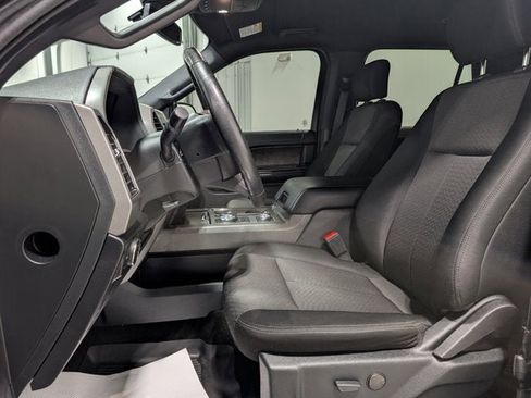 Used 2020 Ford Expedition XLT w/ FX4 Off-Road Package image 17
