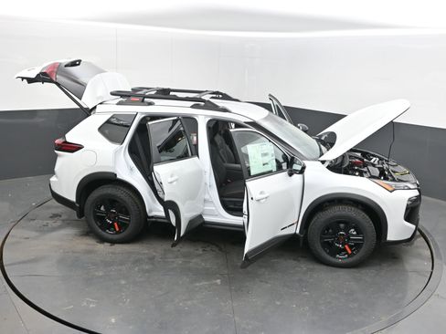 New 2026 Nissan Rogue SV w/ Rock Creek Premium Package image 43