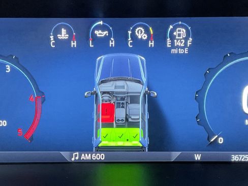 Used 2024 Ford F350 Platinum w/ FX4 Off-Road Package image 12