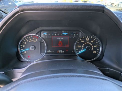 Certified 2018 Ford F150 Platinum w/ Equipment Group 701A Luxury image 10