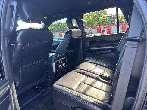 Certified 2020 Ford Expedition XLT image 13