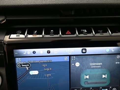 New 2025 Jeep Grand Cherokee L Limited w/ Luxury Tech Group II image 32