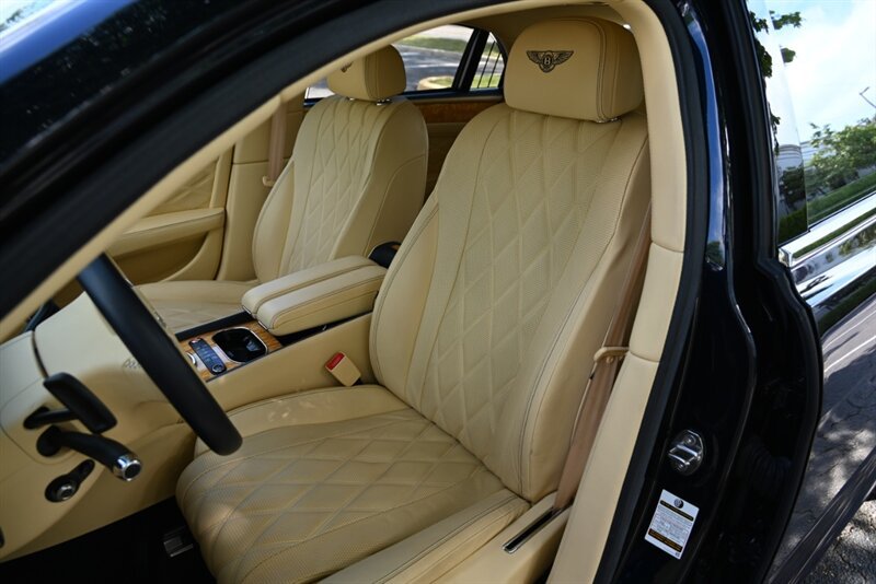 Used 2014 Bentley Flying Spur W12 AWD/4WD image 45