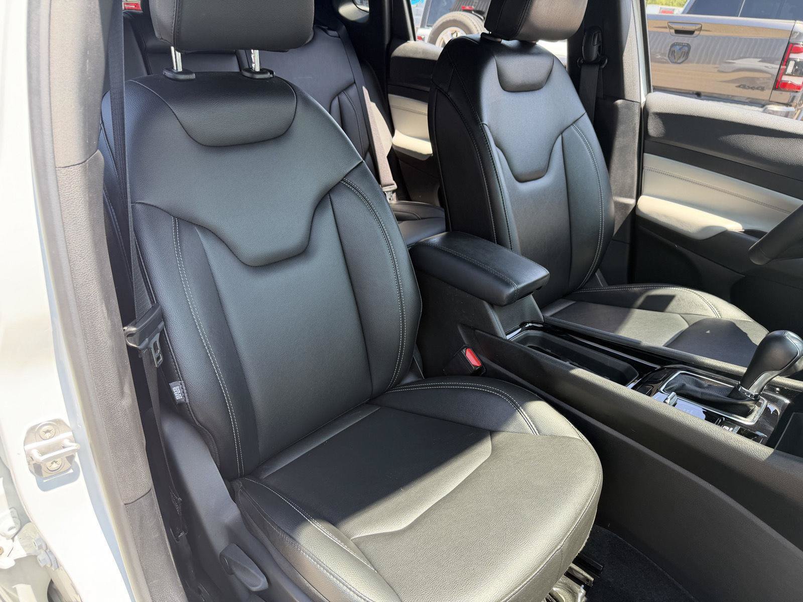 Certified 2025 Jeep Compass Limited AWD/4WD image 20