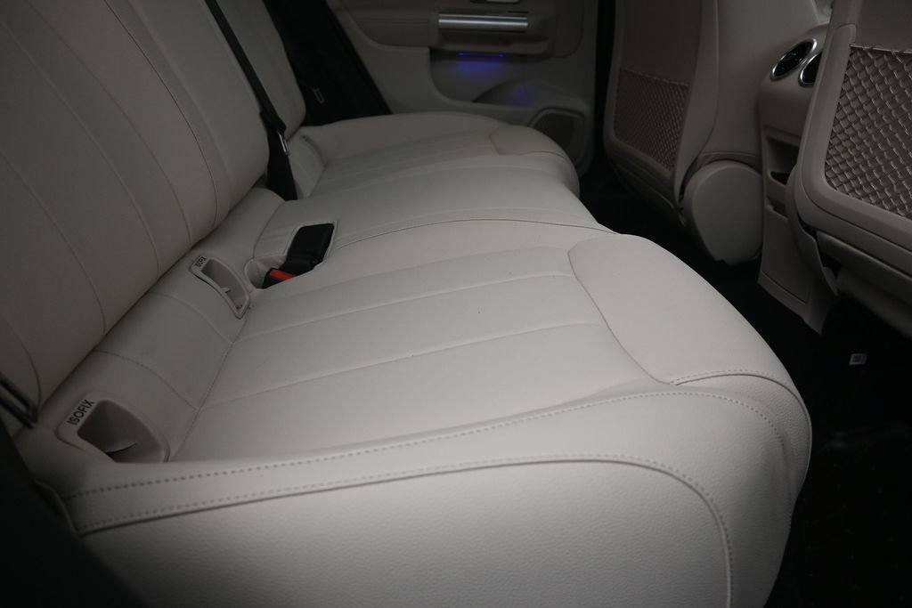 Used 2025 Mercedes-Benz GLA 250 image 23