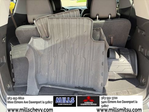 Used 2023 GMC Acadia AT4 w/ Technology Package AWD/4WD image 22
