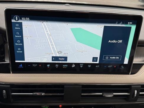 Used 2023 Lincoln Corsair AWD w/ Equipment Group 101A image 12