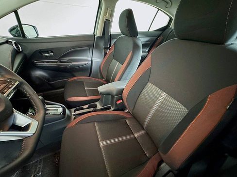 New 2025 Nissan Versa SR w/ Trunk Package image 11