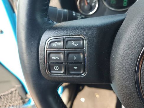 Used 2017 Jeep Wrangler Unlimited Sahara w/ Max Tow Package AWD/4WD image 11