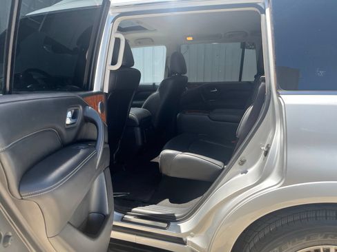 Used 2018 INFINITI QX80 2WD image 12