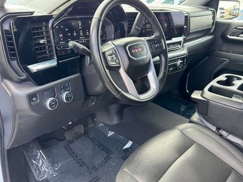 Certified 2024 GMC Sierra 1500 SLT RWD image 18