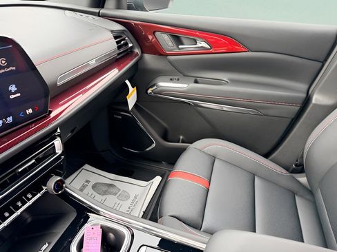 New 2026 Chevrolet Traverse RS w/ LPO, Floor Liner Package image 28
