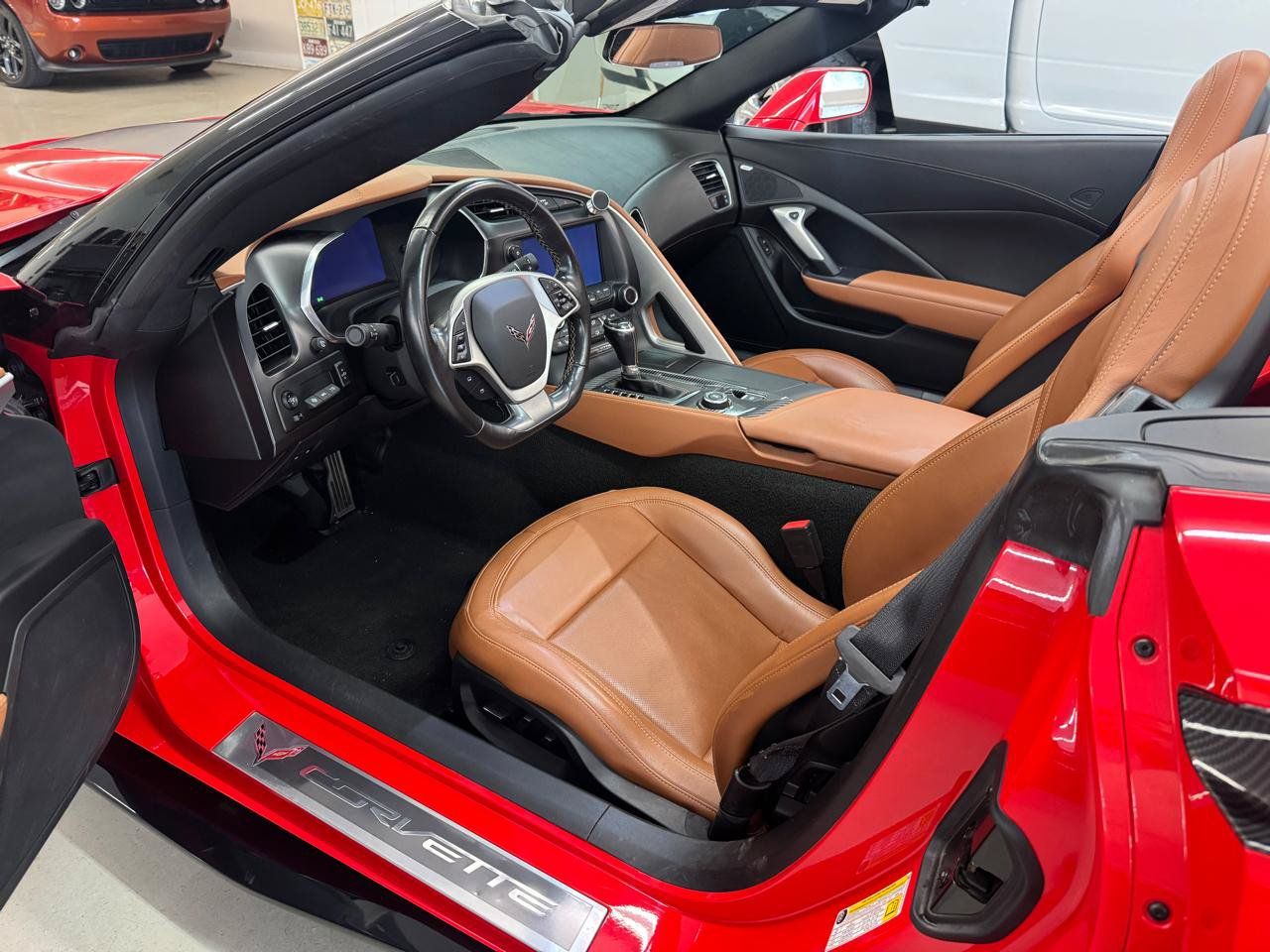 Used 2019 Chevrolet Corvette Convertible w/ 2LT w/ 2LT Preferred Equipment Group RWD image 10