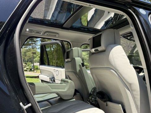 Used 2016 Land Rover Range Rover Supercharged AWD/4WD image 8
