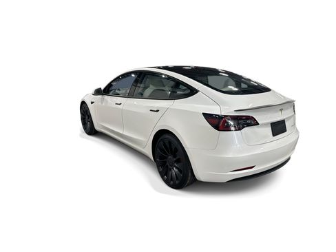 Certified 2023 Tesla Model 3 Performance AWD/4WD image 4