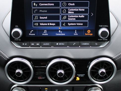 Certified 2025 Nissan Sentra SV image 34