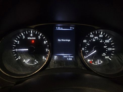 Used 2016 Nissan Rogue S AWD/4WD image 23