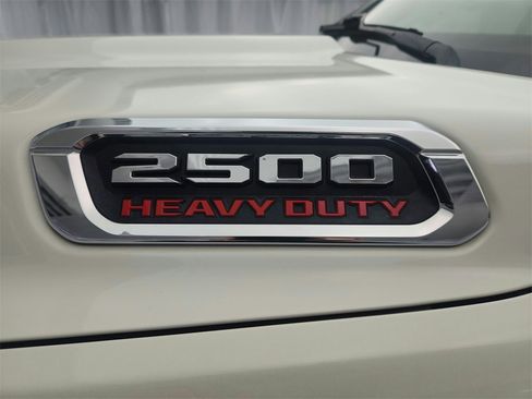 Used 2019 RAM 2500 Laramie image 33