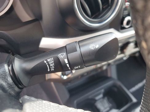 Used 2023 Toyota Tacoma SR5 image 28