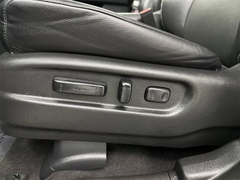 Used 2023 Honda Ridgeline RTL image 10