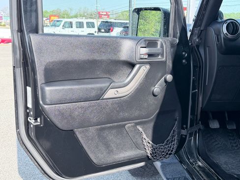 Used 2013 Jeep Wrangler Unlimited Sport w/ Trailer Tow Group image 25