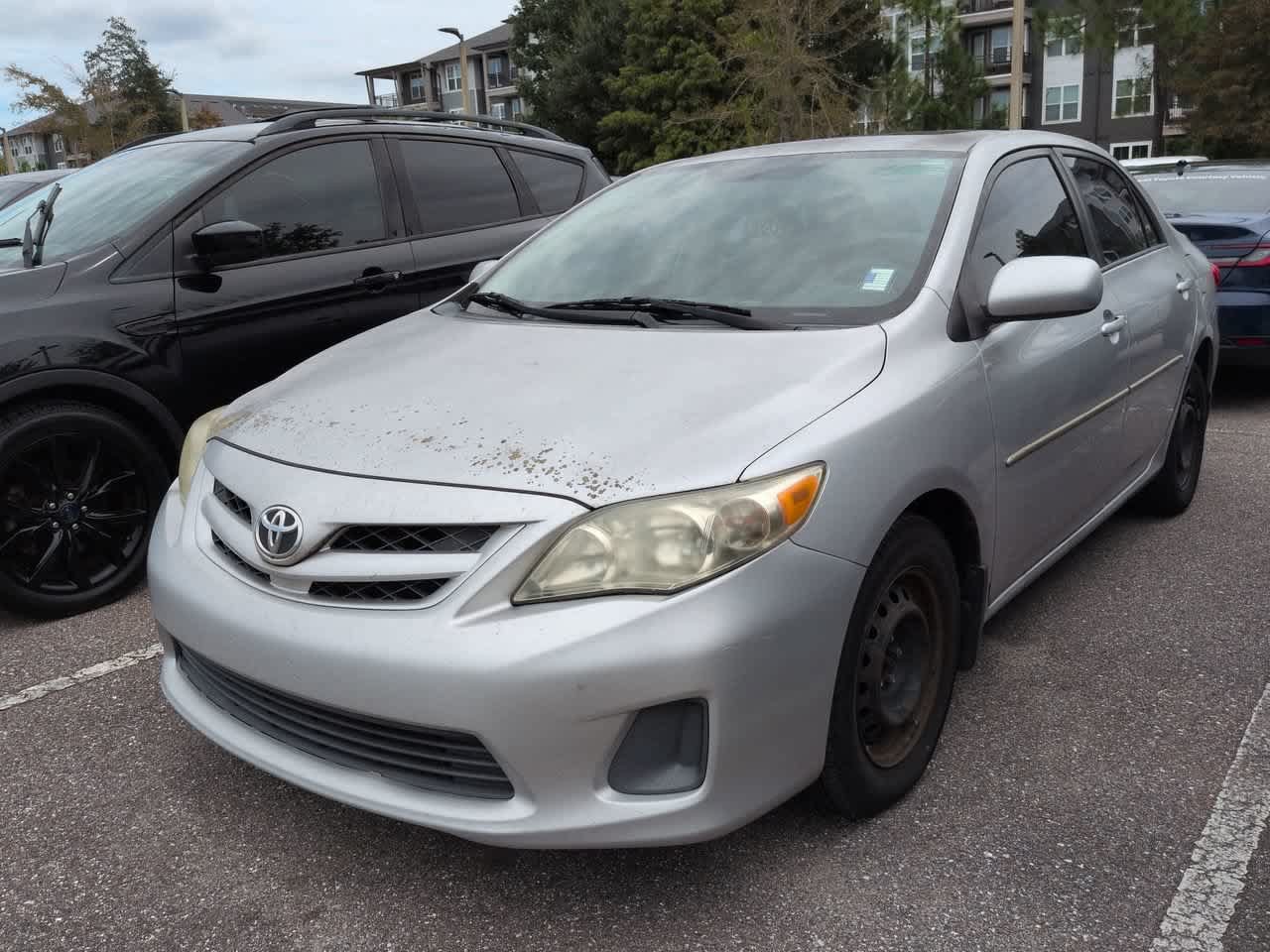 Used 2011 Toyota Corolla LE FWD image 2