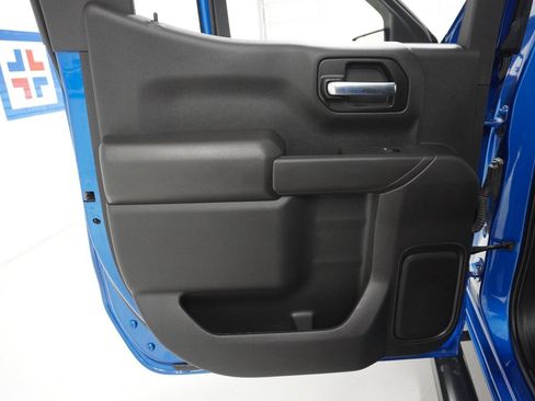 Used 2024 Chevrolet Silverado 1500 Custom Trail Boss image 25