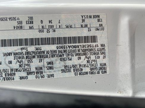 Used 2011 Ford E-350 and Econoline 350 Super Duty image 10