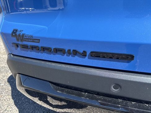 Used 2026 GMC Terrain Elevation w/ Elevation Premium Package AWD/4WD image 16