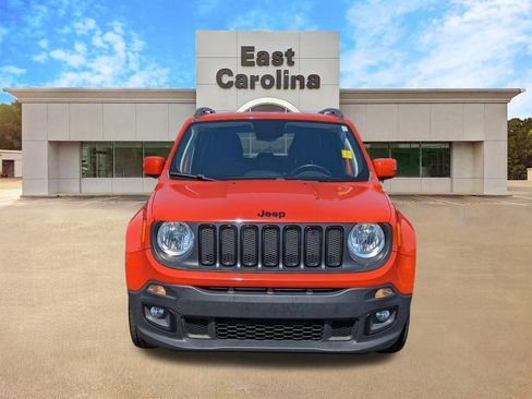 Used 2018 Jeep Renegade Altitude w/ Popular Equipment Group FWD image 8
