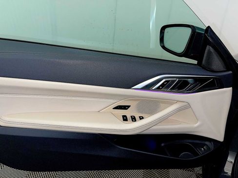 Certified 2022 BMW 430i xDrive Convertible w/ M Sport Package image 11