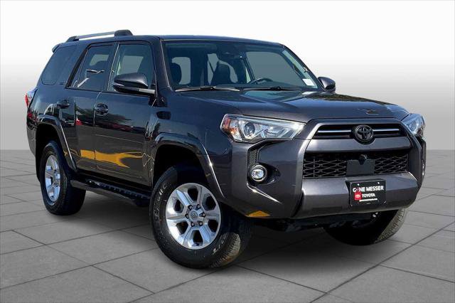 Certified 2023 Toyota 4Runner SR5 Premium w/ Moonroof Package AWD/4WD image 3