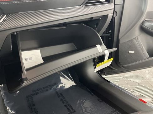 New 2026 Nissan Sentra SR w/ SR Premium Package FWD image 32