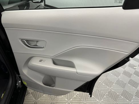 New 2026 Hyundai Kona Limited FWD image 14