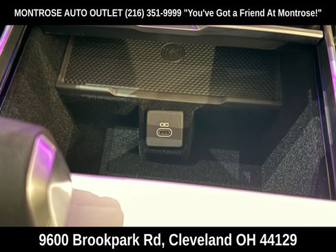 New 2025 Land Rover Range Rover SE image 24