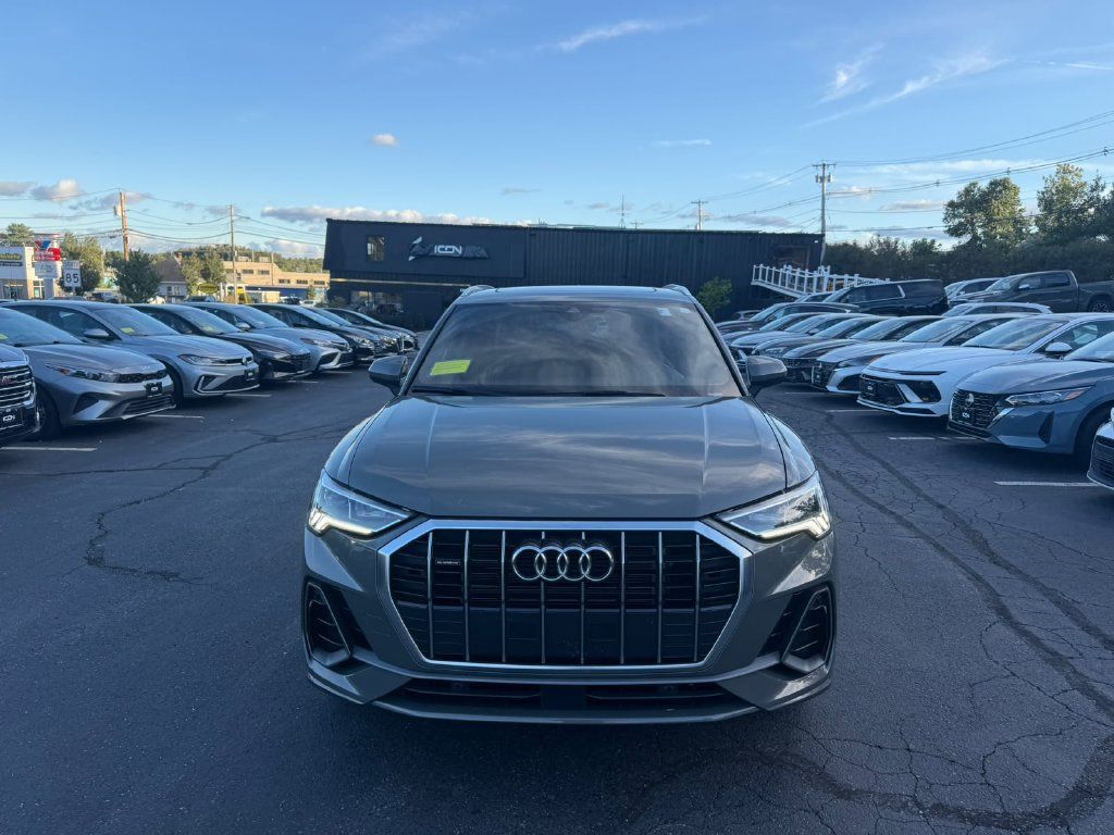 Used 2025 Audi Q3 2.0T Premium AWD/4WD image 8