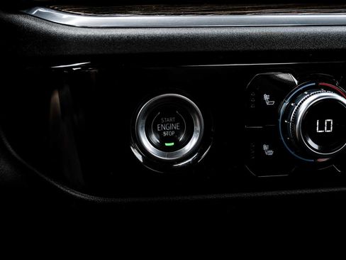 Used 2023 GMC Sierra 1500 Elevation image 21