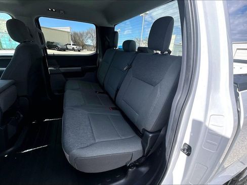 Used 2024 Ford F150 XLT image 23