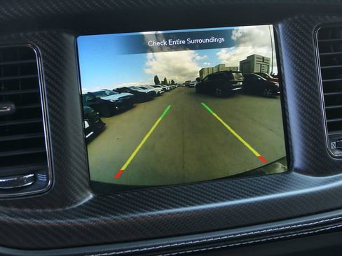 Used 2022 Dodge Charger SRT Hellcat w/ Harman/Kardon Audio Group image 18